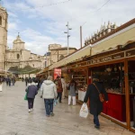 Mercadillo Navideño de Plaza de la Reina