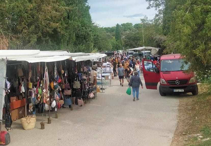 Mercadillo de Figueres