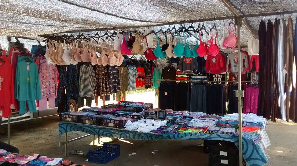 Mercadillo de Pino Montano