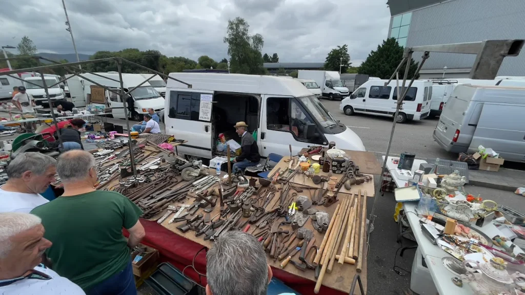 Herramientas en el Rastro de Gijón