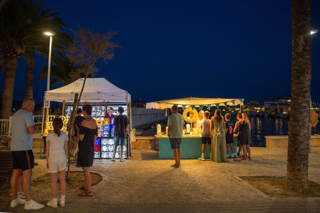 Mercadillo Nocturno de Puerto de Pollensa